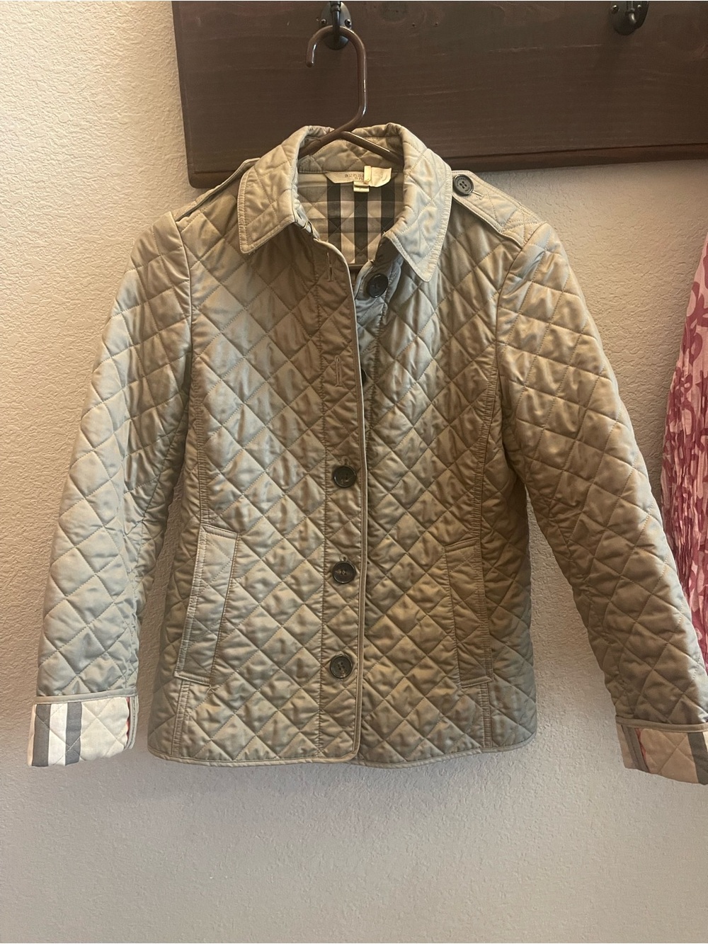 Burberry Quilted Women's Jacket in Khaki with Signature Plaid Trim Size Small